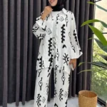 طقم من قطعتين باللون الأسود والأبيض – صناعة تركية
