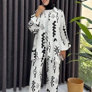 طقم من قطعتين باللون الأسود والأبيض – صناعة تركية