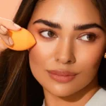 ⁦طقم فرش المكياج + 2 إسفنجات من Real Techniques – Everyday Essentials⁩ - الصورة ⁦5⁩