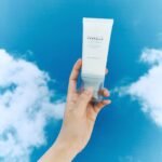 ⁦واقي شمس مرطب سنتيلا هيالو سيكا سيروم SPF50+ PA++++ من SKIN1004 – 50 مل⁩ - الصورة ⁦4⁩