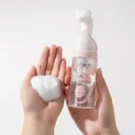 ⁦إستيلين موس تنظيف وتفتيح البشرة بالنياسيناميد والأربوتين 125 مل – ESTELIN Niacinamide & Arbutin Whitening Cleansing Mousse 125ml⁩ - الصورة ⁦3⁩